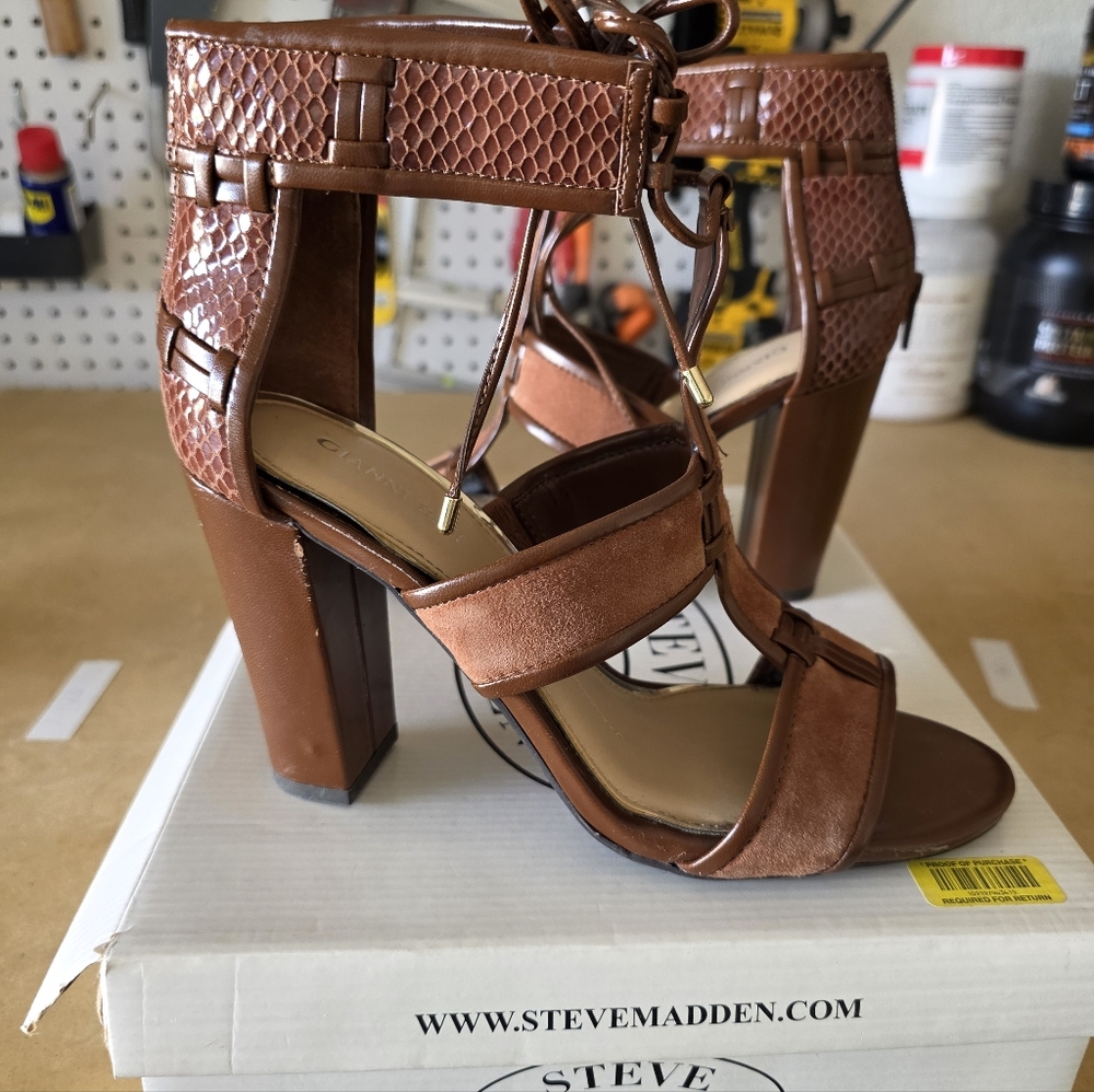 Gianni Bini Tan Textured Heels